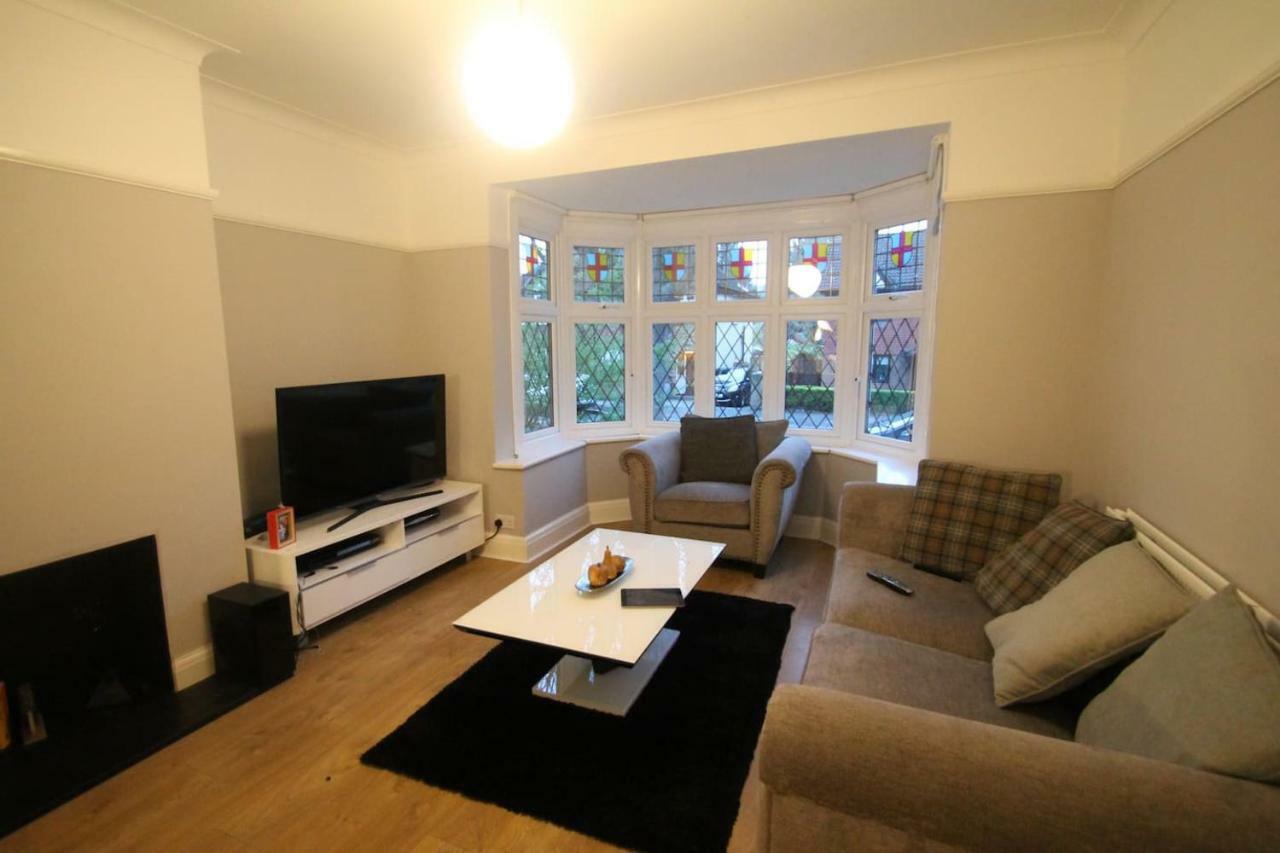Oak Tree Villa London Ngoại thất bức ảnh